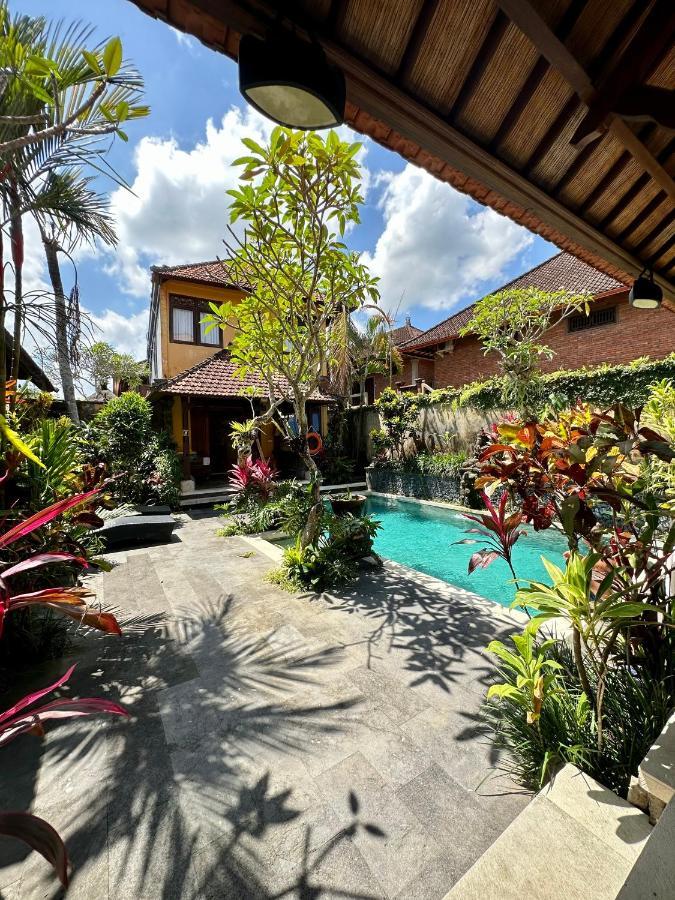 Mawa House Hotel Ubud  Exterior photo